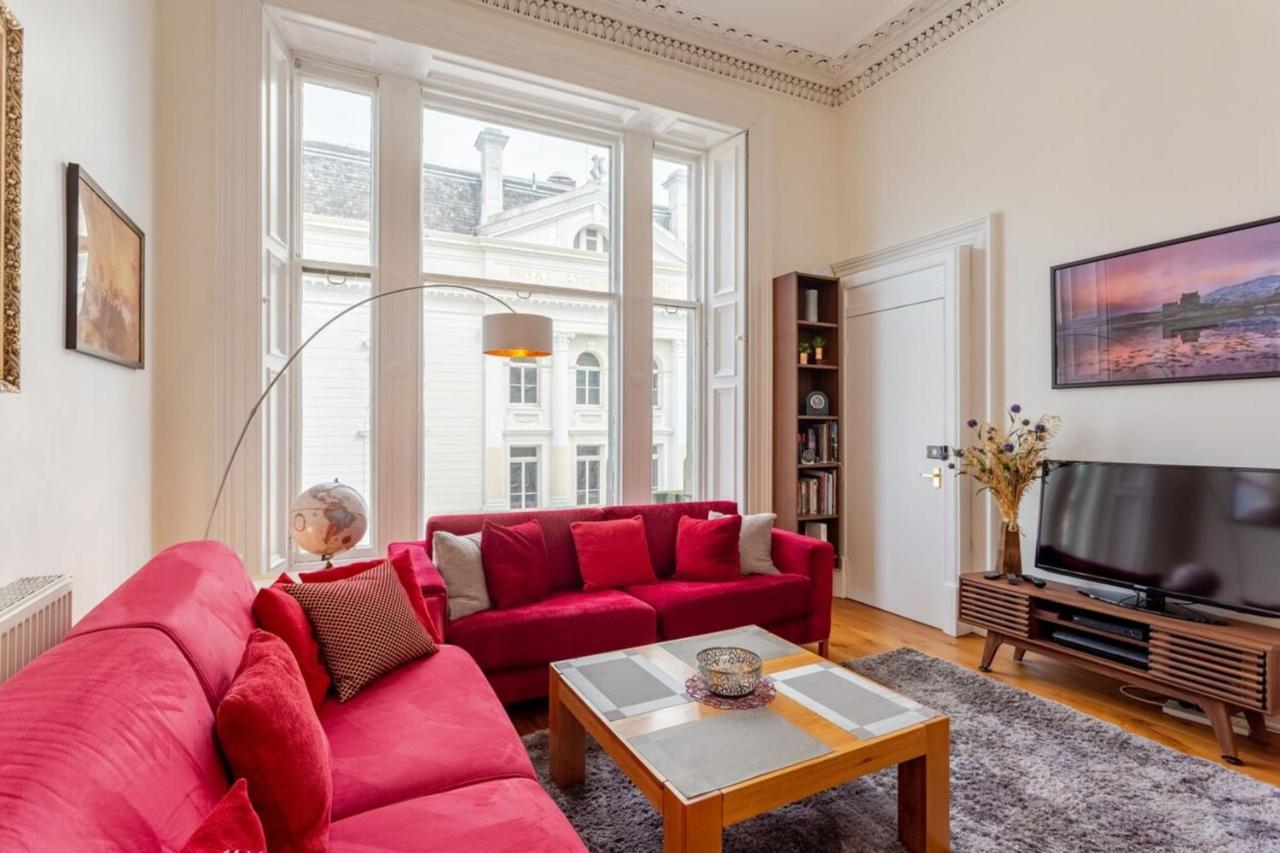 Cozy 2 Bedroom Apartment At Heart Of The Edinburgh Buitenkant foto